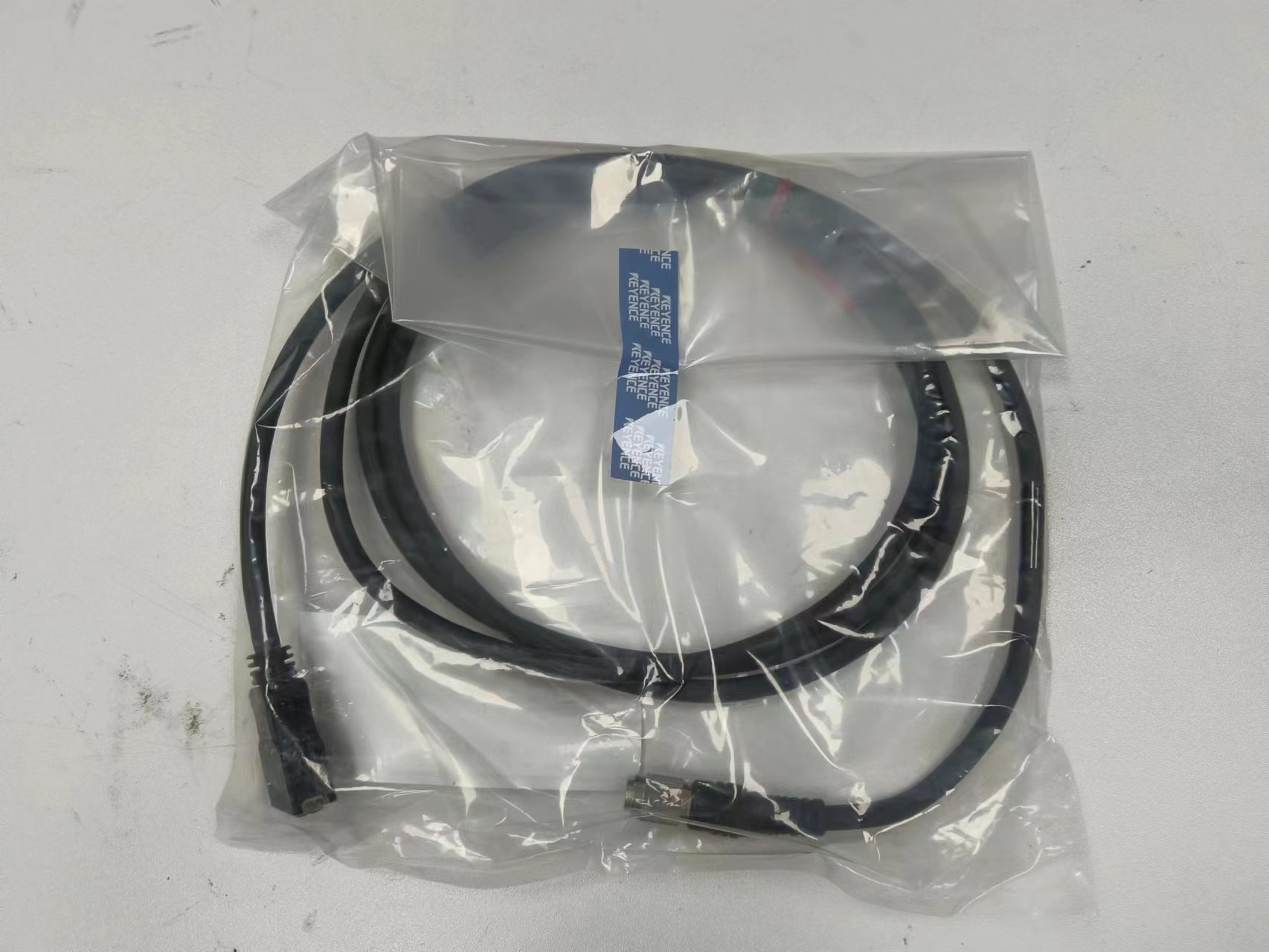 日本KEYENCE基恩士 控制器用電纜 LK-GC2【江崎】中部地區辦事周生 (2).jpg