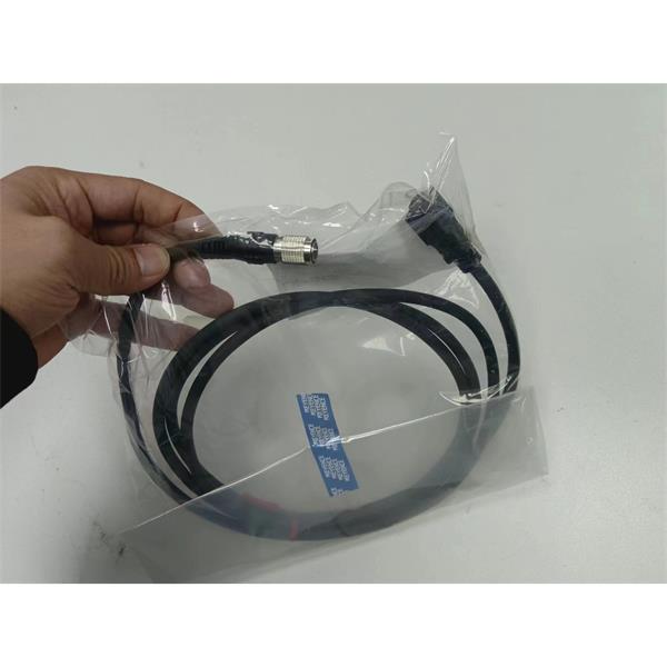 日本KEYENCE基恩士LK-G5000高精度CMOS激光位移傳感器控制器電纜CB-A5